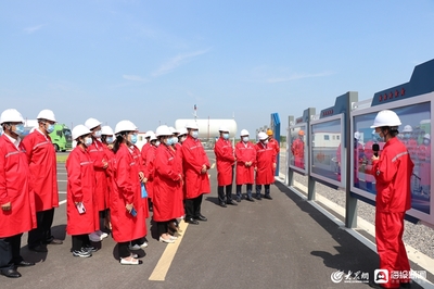 东营区卫生健康系统开展党性教育活动